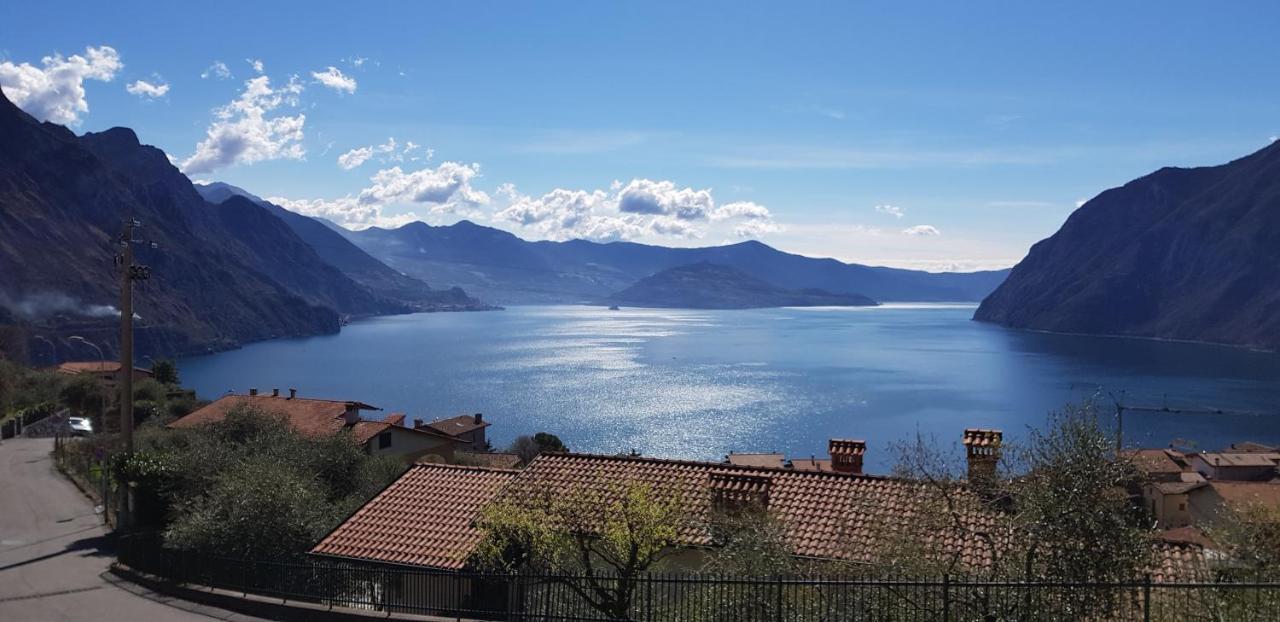 Villa Renata Riva Di Solto Exterior foto